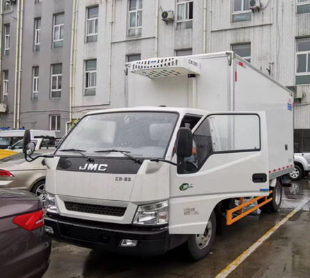 Jiangling कार्गो वैन रेफ्रिजरेशन डीजल रियर ड्राइव 4×2 मैनुअल ट्रांसमिशन