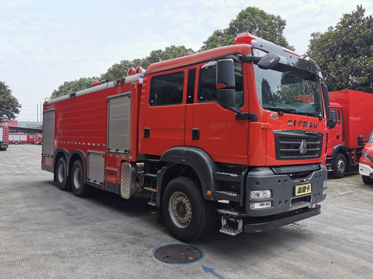 10 मीटर SINOTRUK फोम फायर ट्रक फायर रेस्क्यू ट्रक तीन एक्सल 10×2