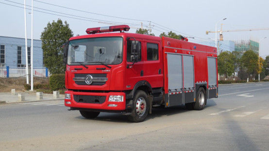 डोंगफेंग 8200 लीटर वॉटर टैंक फायर ट्रक 2WD रियर ड्राइव डीजल 6-सीटर 4×2 मैनुअल ट्रांसमिशन