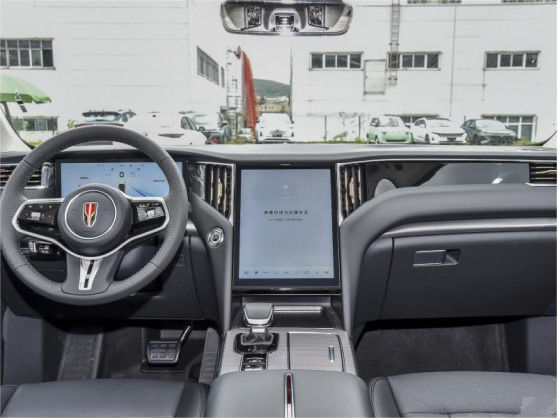 गैसोलीन Hongqi HS7 वाहन ऑटोमोबाइल 4×4 4×2 6 सीट / 7 सीट के साथ 12