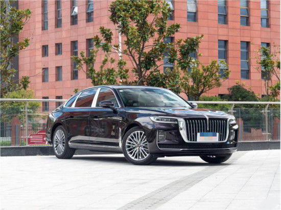 4 सीटें / 5 सीटें Hongqi H9 लक्जरी गैसोलीन 4×2 लिमोसिन 4