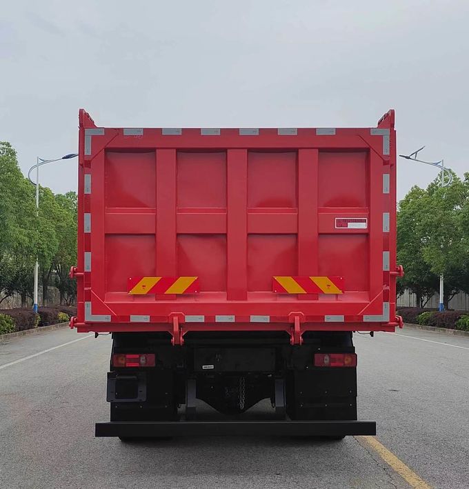 20 क्यूबिक मीटर थ्री एक्सल डंप ट्रक डीजल 3 सीट मैनुअल ट्रांसमिशन 6×4 1