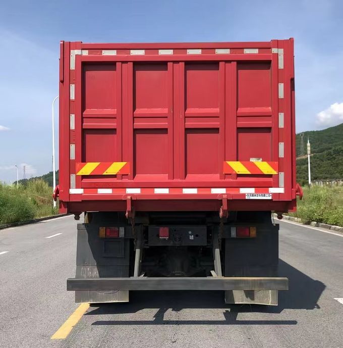 तीन अक्षीय डीजल 3 सीट डंप कार्गो ट्रक रियर ड्राइव 6×4 मैनुअल ट्रांसमिशन 1